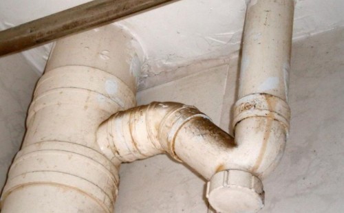 二楼下水道堵反水怎么办/下水道堵反水原因