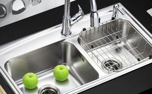 厨房洗菜盆下水慢怎么处理？什么溶解下水道油脂比较好？