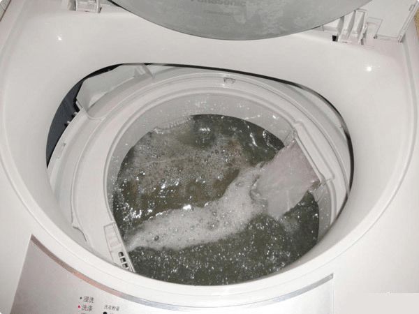 海尔滚筒洗衣机质量怎么样—洗衣机怎么清洗