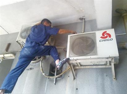 夏季空调室内机清洗—空调室内机空气滤清器清洗