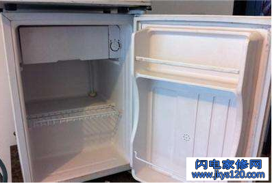 东莞华凌冰箱维修：华凌冰箱不制冷的原因是什么
