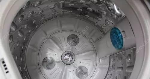 洗衣机脱水撞桶是什么原因及其维修方法