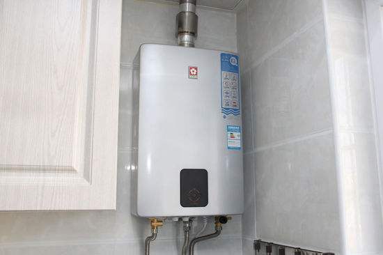 燃气热水器内管漏水怎么办？热水器漏水怎么修？