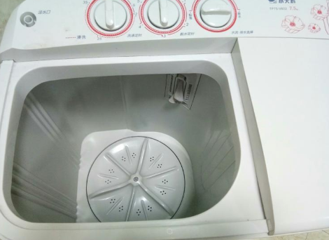 双缸洗衣机排水不畅怎么办？双缸洗衣机排水不畅怎么处理？