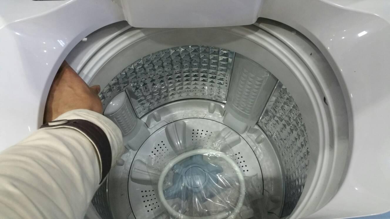 洗衣机洗衣服老是撞桶
