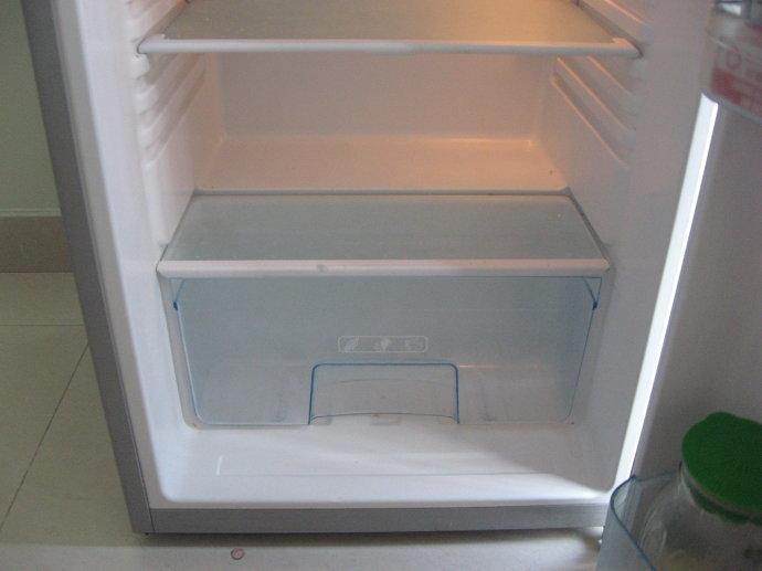 家里冰箱有异味怎么办