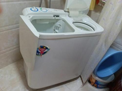 洗衣机加水后不停漏水
