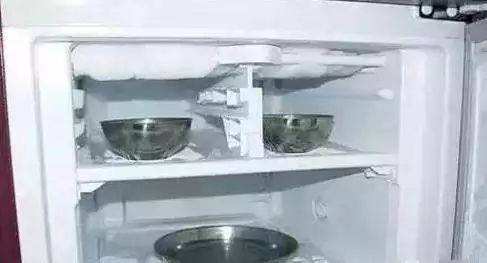 冰箱的冰怎么去除