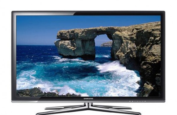 液晶电视为什么突然黑屏有声音怎么办，电视机黑屏原因及解决