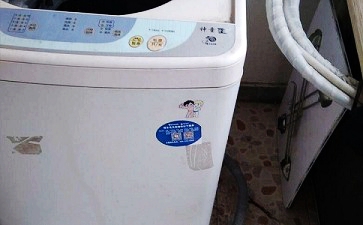 半自动博世洗衣机排水故障